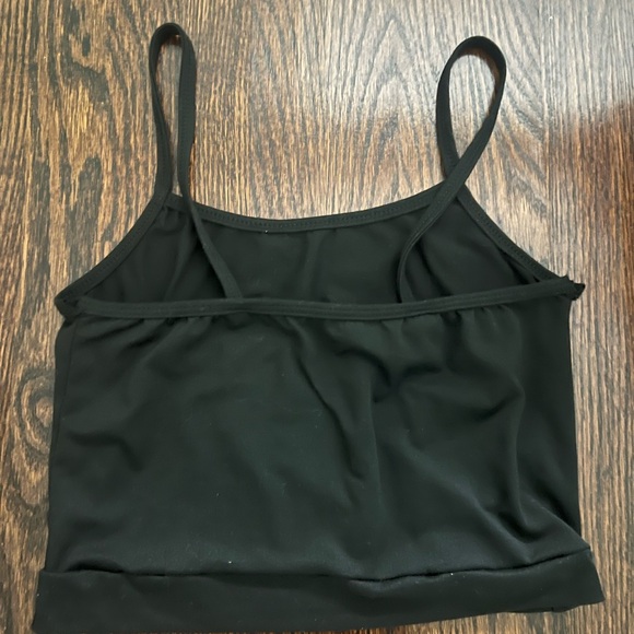 Black Amazon tank - Picture 3 of 3